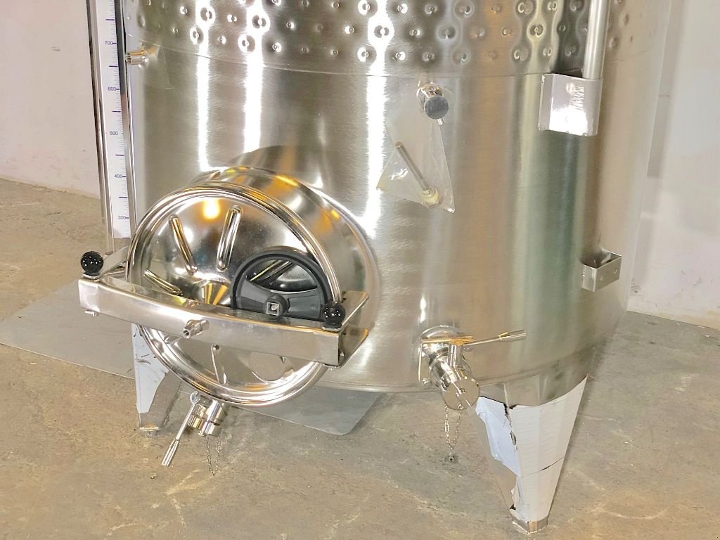 Sonstige Obsttechnik & Weinbautechnik от тип Sonstige | Cuve inox 304 - Chapeau flottant - 28 HL, Gebrauchtmaschine в Monteux (Снимка 4)